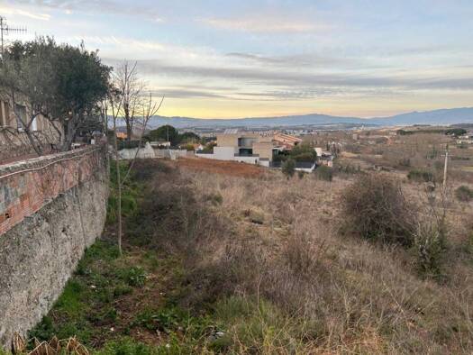 Wohn- und Gewerbegrundstück zum Kauf 260.000 € Montornès del Vallès 08170