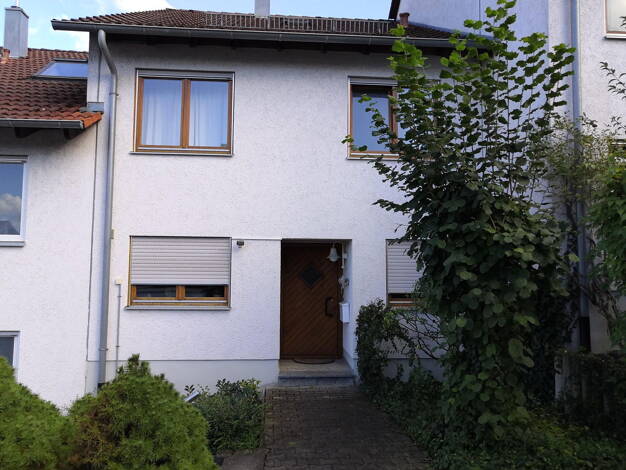 Reihenmittelhaus zur Miete 1.600 € 6 Zimmer 148 m² 420 m² Grundstück frei ab 01.12.2025 Söflingen Ulm 89081