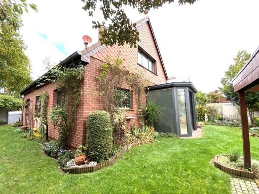 Einfamilienhaus zum Kauf provisionsfrei 696.500 € 5 Zimmer 127 m² 425 m² Grundstück Birkenstein Hoppegarten 15366