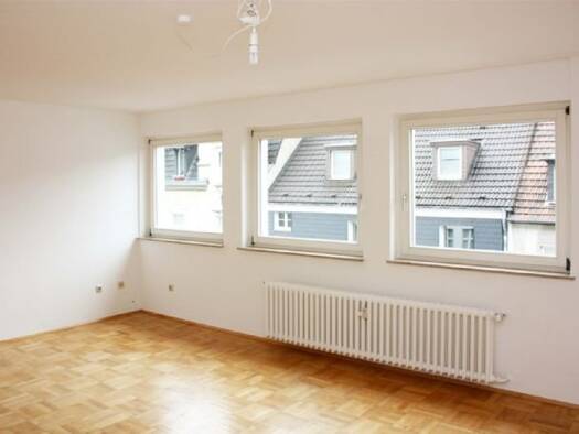 Wohnung zur Miete 900 € 3,5 Zimmer 96 m² Geschoss -1/5 frei ab sofort Wörthstr. 40 Südostviertel Essen 45138