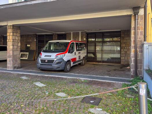 Laden zum Kauf 160.000 € 66 m² Verkaufsfläche Viale Druso 117 Bozen 39100