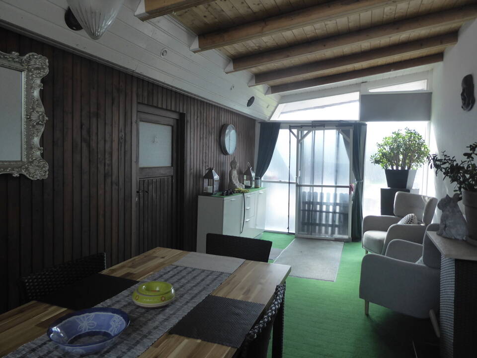 Property thumbnail 9