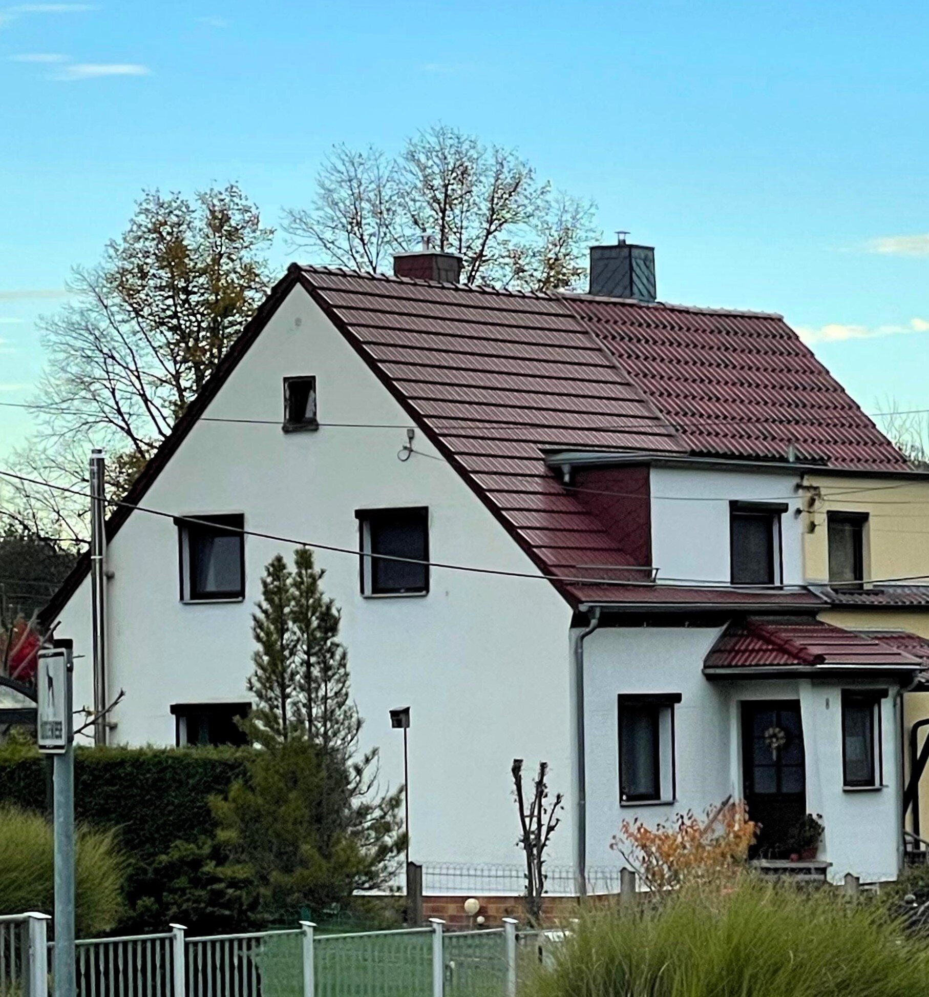 Haus zum Kauf 149.000 € 100 m²<br/>Wohnfläche 530 m²<br/>Grundstück ab sofort<br/>Verfügbarkeit Meerane Meerane 08393