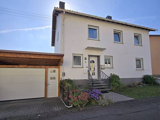 Einfamilienhaus zum Kauf als Kapitalanlage geeignet 219.000 € 7 Zimmer 132 m² 723 m² Grundstück Albert-Pfeiffer-Straße 9 Hochstetten Hochstetten-Dhaun 55606