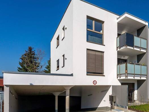 Tiefgarage zur Miete provisionsfrei 71,40 € Straubing 94315