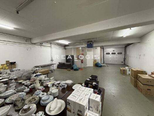 Halle/Industriefläche zur Miete 6,58 € 290 m² Lagerfläche Harksheide Norderstedt 22851