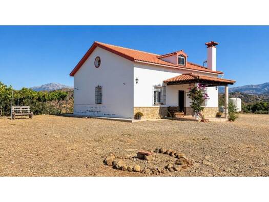 Bauernhaus zur Miete 750 € 4 Zimmer 98 m² 2.000 m² Grundstück Málaga 29193