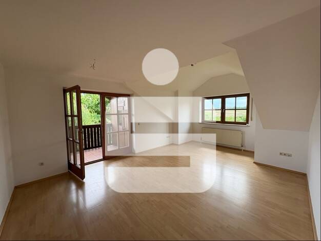 Wohnung zum Kauf 199.000 € 3 Zimmer 78,4 m² 1. Geschoss Straßkirchen Salzweg 94121