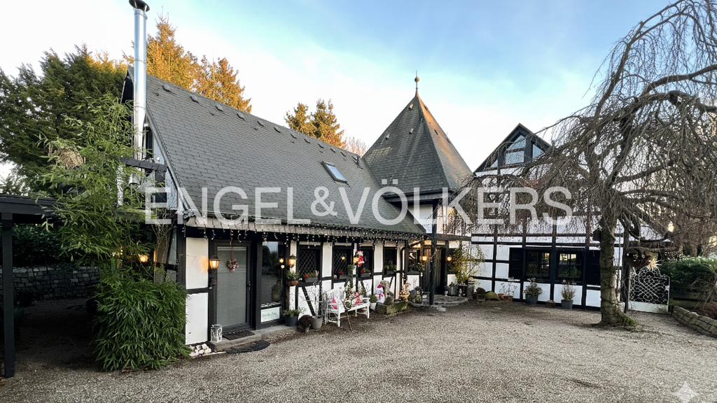 Einfamilienhaus zum Kauf 825.000 € 7 Zimmer 187 m² 530 m² Grundstück Höhscheid Solingen 42659