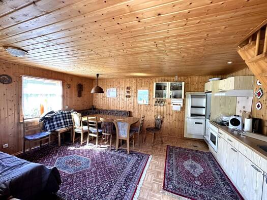Einfamilienhaus zum Kauf 121.000 € 2 Zimmer 34 m² 584 m² Grundstück Schwenningen Villingen-Schwenningen 78056