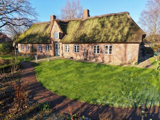 Einfamilienhaus zum Kauf 495.000 € 3 Zimmer 149,6 m² 1.798 m² Grundstück Lindholm Risum-Lindholm 25920