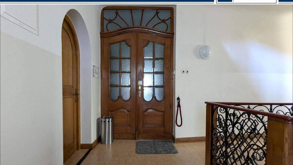 Bürogebäude zur Miete 20,78 € 7 Zimmer 154 m² Bürofläche Rothenburg Rothenburg ob der Tauber 91541