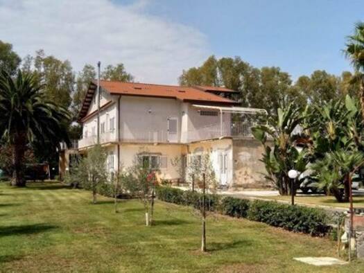Einfamilienhaus zum Kauf 280.000 € 10 Zimmer 380 m² 2.660 m² Grundstück Catania 95121