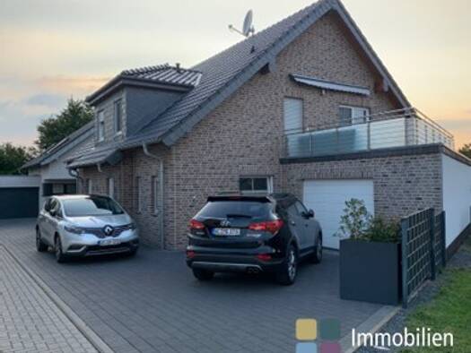 Doppelhaushälfte zum Kauf 475.000 € 5 Zimmer 125 m² 233 m² Grundstück frei ab 01.03.2027 Dürwiß Eschweiler / Dürwiß 52249