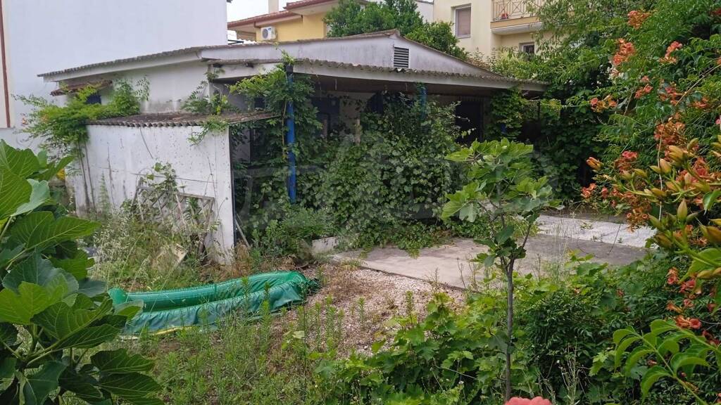 Grundstück zum Kauf 250.000 € Kalives