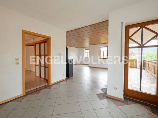 Einfamilienhaus zum Kauf 479.000 € 9 Zimmer 276 m² 1.282 m² Grundstück Bad Bocklet 97708