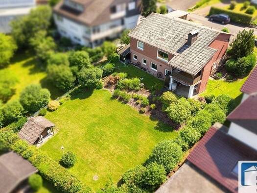 Einfamilienhaus zum Kauf 325.000 € 6 Zimmer 158 m² 849 m² Grundstück Betzdorf Betzdorf 57518