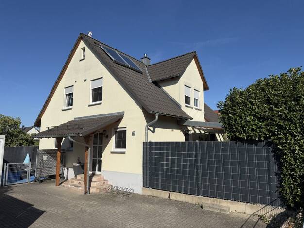 Einfamilienhaus zum Kauf 579.000 € 5 Zimmer 133,5 m² 400 m² Grundstück frei ab 31.12.2026 Röthenbach Röthenbach an der Pegnitz 90552