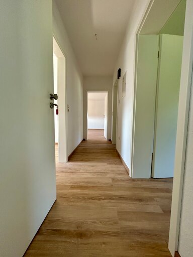 Wohnung zur Miete 590 € 2 Zimmer 72 m² 1. Geschoss frei ab sofort Im Ortsgrund 45 Frankenberg Frankenberg 35066