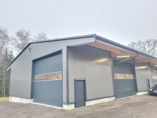 Lagerhalle zur Miete 1.500 € 300 m² Lagerfläche teilbar ab 150 m² Frotzersricht Schwarzenfeld 92521