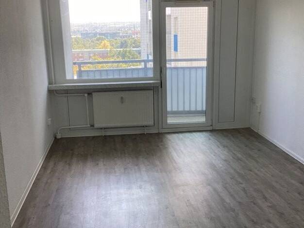 Wohnung zur Miete nur mit Wohnberechtigungsschein 653 € 3 Zimmer 78,5 m² 1. Geschoss frei ab 01.11.2026 Prohliser Allee 31 Prohlis-Süd Dresden 01239