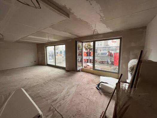 Laden zum Kauf - Erstbezug 427.000 € 2 Zimmer Berlin 13088