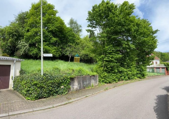 Grundstück zum Kauf 142.000 € 843 m²<br/>Grundstück Keuchingen Mettlach 66693