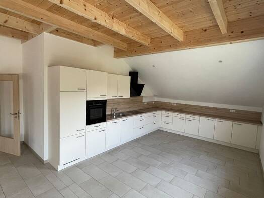 Studio zur Miete 1.350 € 4 Zimmer 130 m² Geschoss 1/1 frei ab sofort Heining Passau 94036