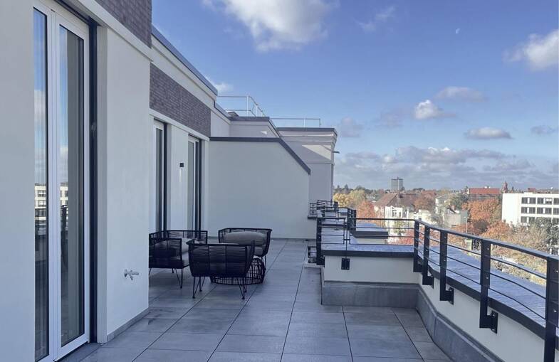 Wohnung zum Kauf 830.000 € 2 Zimmer 87,3 m² 5. Geschoss Wiesbadener Straße 56 Wilmersdorf Berlin 14197