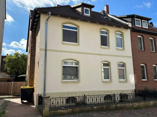 Mehrfamilienhaus zum Kauf 399.000 € 8 Zimmer 162 m² 270 m² Grundstück Marienburger Höhe Hildesheim 31141