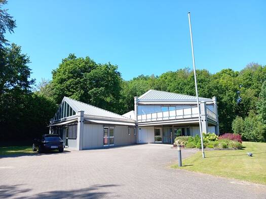 Bürogebäude zum Kauf 798.000 € 355 m² Bürofläche Burg (Dithmarschen) 25712