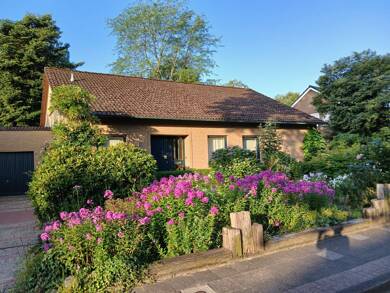Bungalow zum Kauf 270.000 € 4 Zimmer 114 m² 1.277 m² Grundstück Bockhorn Bockhorn 26345