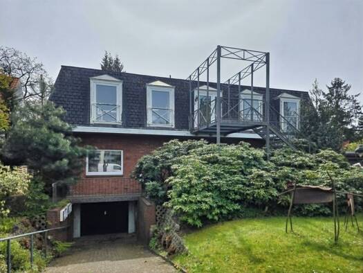 Mehrfamilienhaus zum Kauf 660.000 € 13 Zimmer 338 m² 879 m² Grundstück frei ab sofort Garstedt Norderstedt 22848