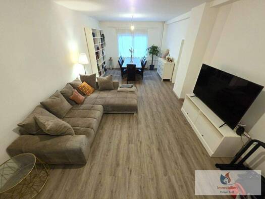 Wohnung zum Kauf 335.000 € 4 Zimmer 120,2 m² 1. Geschoss Bruchköbel 63486