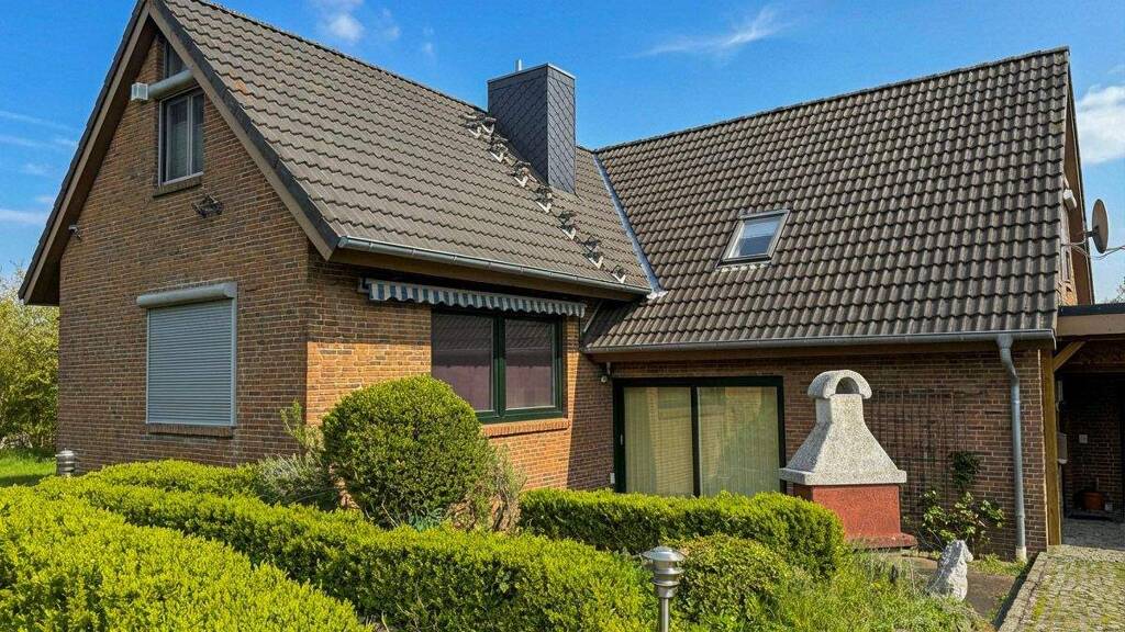Einfamilienhaus zum Kauf 469.000 € 6 Zimmer 212,6 m² 922 m² Grundstück Mildstedt 25866