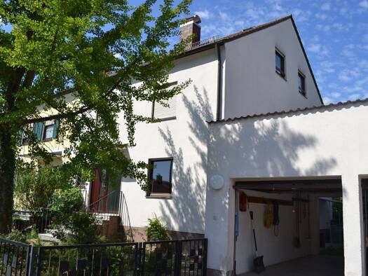 Doppelhaushälfte zum Kauf 629.000 € 7,5 Zimmer 180 m² 450 m² Grundstück frei ab 01.09.2026 Tegernheim 93105