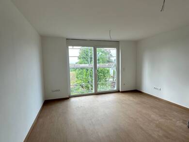 Wohnung zur Miete - Erstbezug 405 € 1 Zimmer 33,9 m² EG frei ab sofort Carl-Zollffrank-Str. 15 Selb Selb 95100