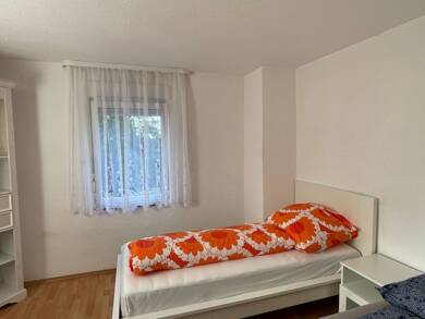 WG-Zimmer zur Miete Wohnen auf Zeit 580 € 16 m² frei ab 04.08.2025 Schorndorfer Straße 0 Mitte Ludwigsburg 71638