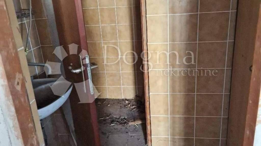 Ladenfläche zum Kauf 98.000 € 5 Zimmer Novi Vinodolski