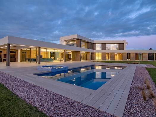 Einfamilienhaus zum Kauf 8.500.000 € 1.313 m² 5.000 m² Grundstück Girona 0