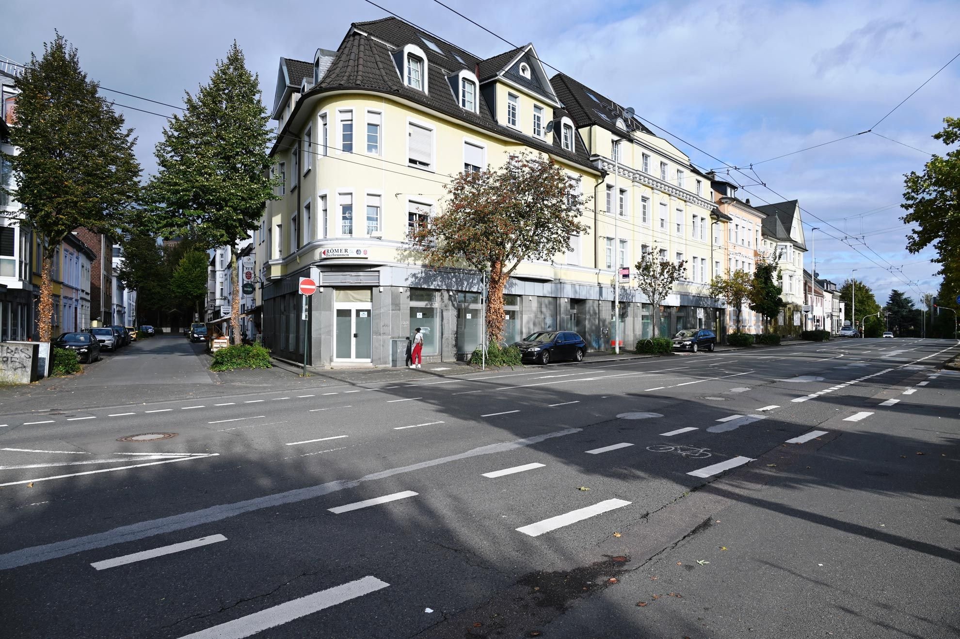 Bürofläche zur Miete 250 m²<br/>Bürofläche ab 100 m²<br/>Teilbarkeit Ohligs - Innenstadt Solingen 42651