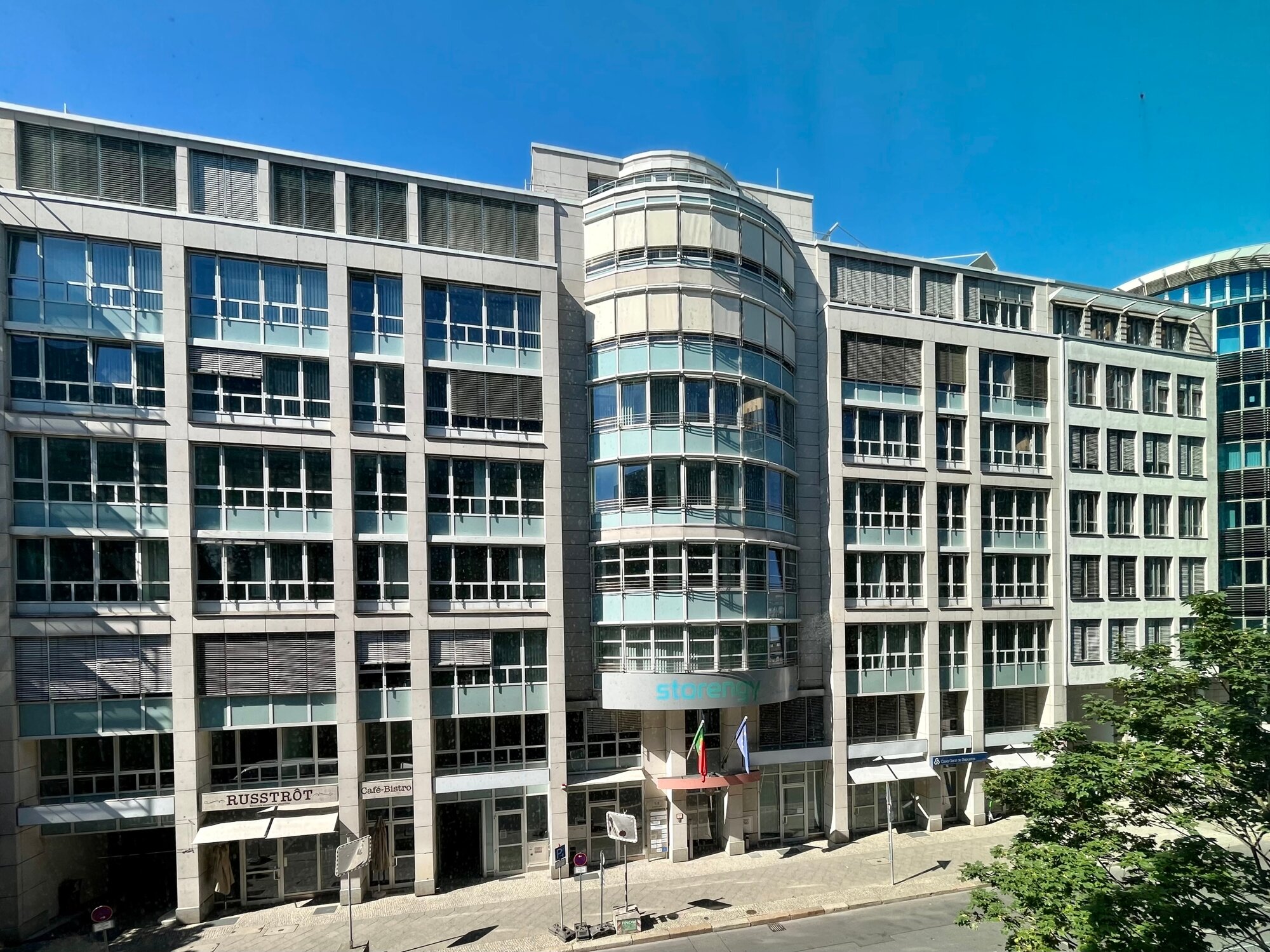 Bürogebäude zur Miete 32 € 727 m²<br/>Bürofläche Mitte Berlin, Mitte (Mitte) 10117