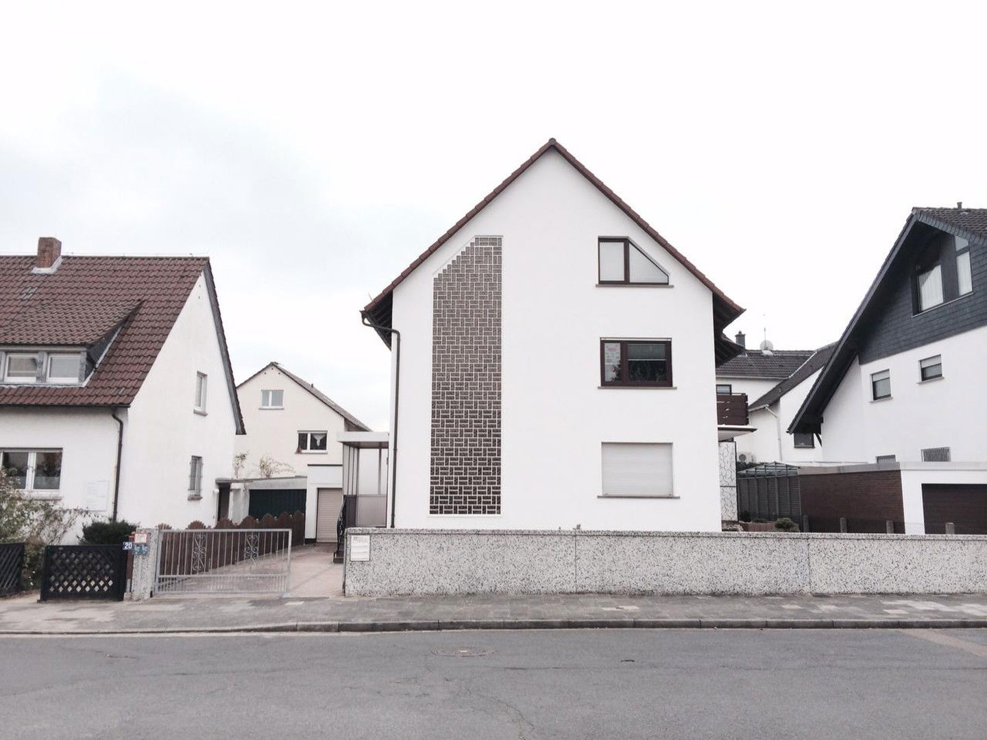 Mehrfamilienhaus zum Kauf provisionsfrei 795.000 € 9 Zimmer 252,2 m²<br/>Wohnfläche 449 m²<br/>Grundstück Herderstr.22 Heusenstamm Heusenstamm 63150