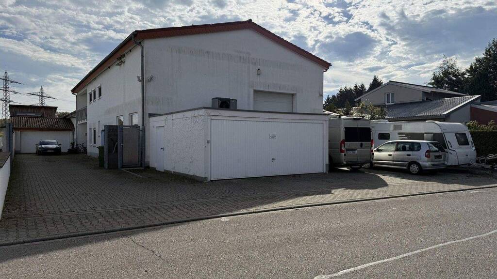 Einfamilienhaus zum Kauf provisionsfrei 1.399.000 € 10 Zimmer 359 m² 1.000 m² Grundstück Hochstetten Linkenheim-Hochstetten 76351