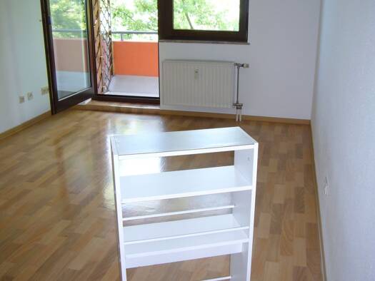 Wohnung zur Miete 370 € 1 Zimmer 26 m² Geschoss 3/4 frei ab sofort Kürenz Trier 54295