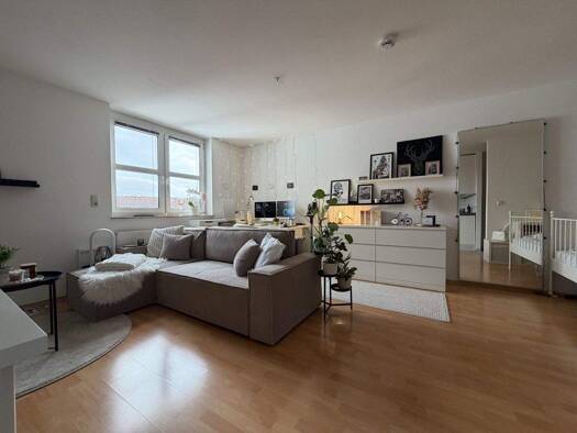 Studio zur Miete 600 € 1 Zimmer 33,6 m² Erlangen-Nord Erlangen 91054