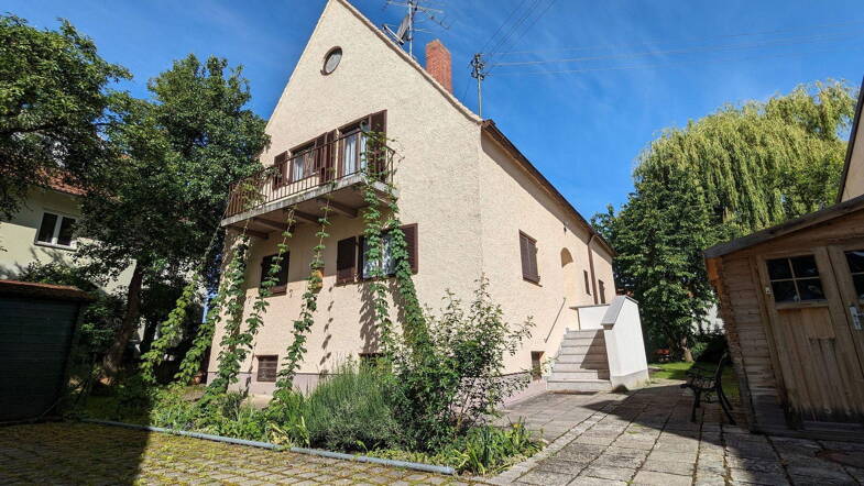 Einfamilienhaus zum Kauf provisionsfrei 849.000 € 8 Zimmer 146 m² 431 m² Grundstück Markt Schwaben 85570