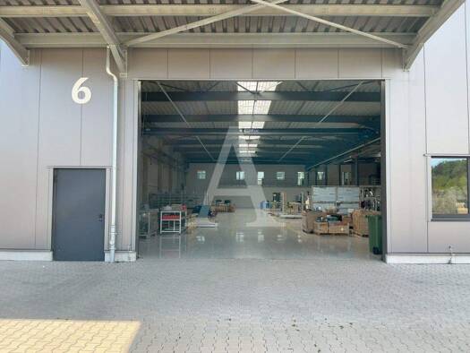 Halle/Industriefläche zur Miete 7,90 € 1.500 m² Lagerfläche teilbar ab 1.500 m² Hackenbroich Dormagen 41540