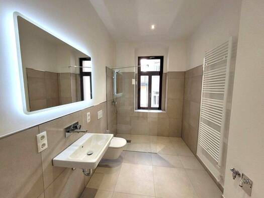 Wohnung zur Miete 829 € 3 Zimmer 75,3 m² 3. Geschoss Beesener Straße 260 Innenstadt Halle 06110