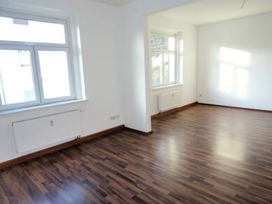 Wohnung zur Miete 330 € 2 Zimmer 59 m² 1. Geschoss frei ab sofort Stadtgutstraße Werdau Werdau 08412